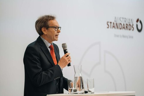 Expert Talks 2024 Peter Reichel