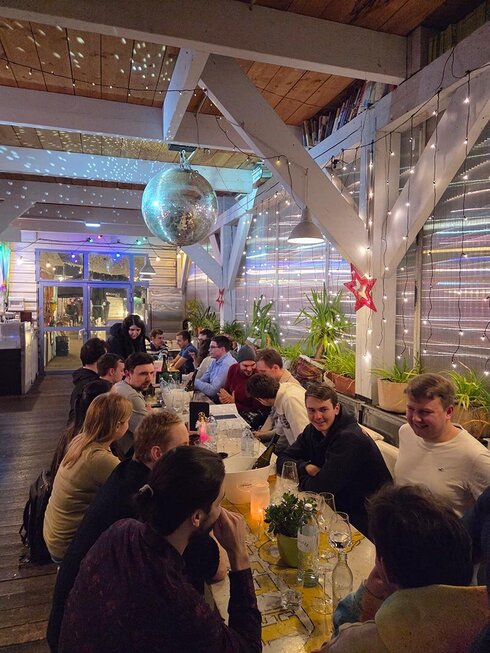 Weihnachtsfeier OVE Young Engineers 2025 Feiern