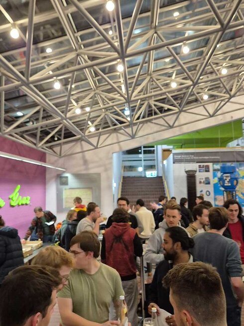 E-Total 2025 Netzwerken