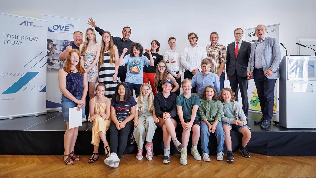 Preisverleihung LET`S TECH-Videowettbewerb