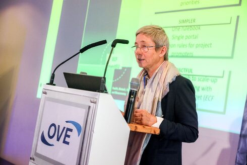 Brigitte Bach beim OVE Innovation Day