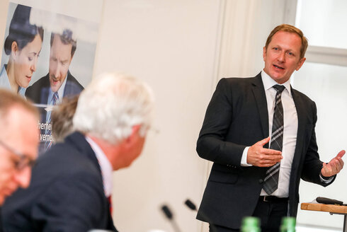 Alfons Haber bei der OVE-Generalversammlung 2022